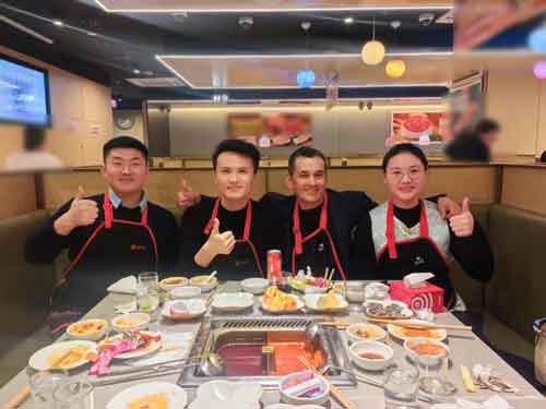 Ülemere klient külastab Oriental Shimaot, tugevdades koostööd toiduhaagistega